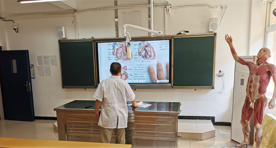 智慧实验/实训示范教室解决方案（移动示教/吊装/多小组方案）